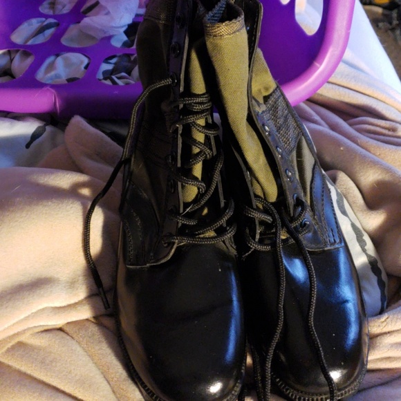 Combat boots - Picture 3 of 3